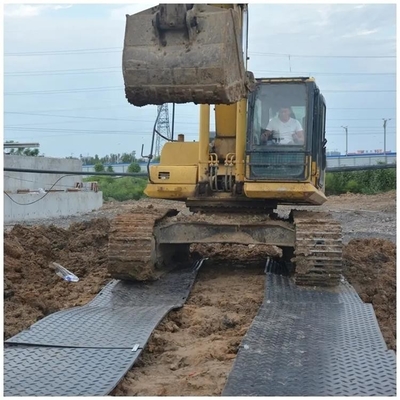 Nhựa PVC bảo vệ mặt đất Cần cẩu xe tải truy cập Mat Thảm đường xây dựng