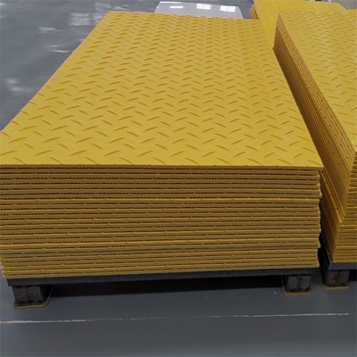 Tấm bảo vệ mặt đất 2 * 8ft bằng nhựa PVC Thảm tiếp cận đường tạm thời để xây dựng