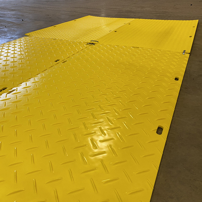 Tấm nhựa chống mài mòn di động 4X8 feet Thảm đường vào tạm thời HDPE