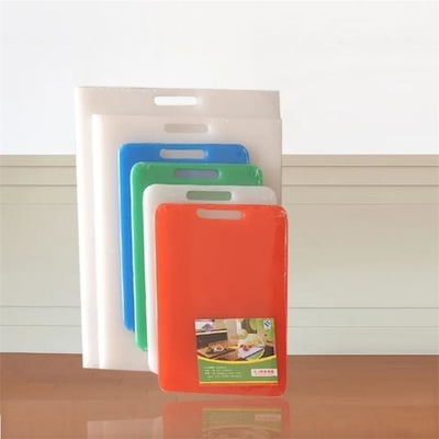 Thớt nhựa nhà bếp hình chữ nhật nhiều màu HDPE có tay cầm